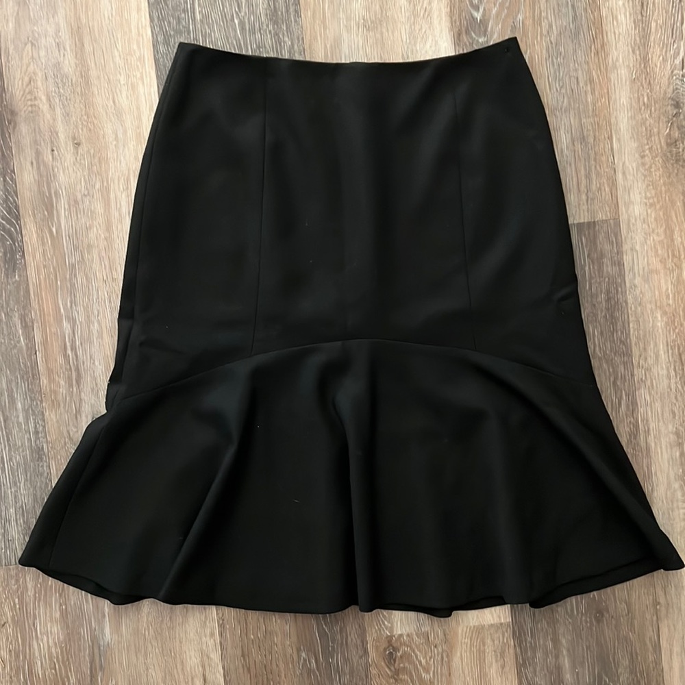 Ann Taylor Petites 2P Black Skirt